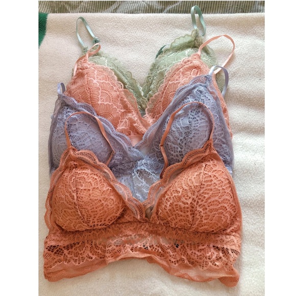 Bralettes - Picture 2 of 7